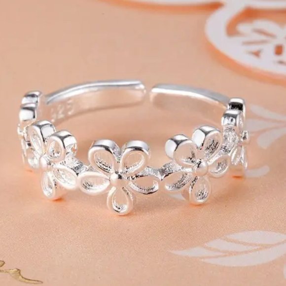 Jewelry - 💎 Adjustable Ring Cute Flower Minimalist 925 Sterling Silver Ring